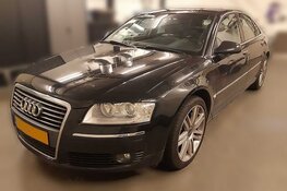 Politie heeft zicht op daders vuurwerkbom