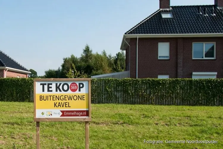 Gemeente weert speculanten kavelverkoop