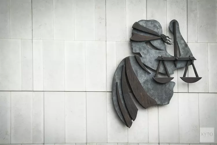 Taakstraffen voor openlijk geweld bij de Sionkerk op Urk