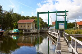 Start renovatie Voorstersluis bij Kraggenburg