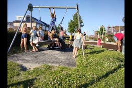 Met subsidie van Fonds Leefbaar Platteland wordt opknappen buurtspeeltuin De Toppers op Urk afgerond