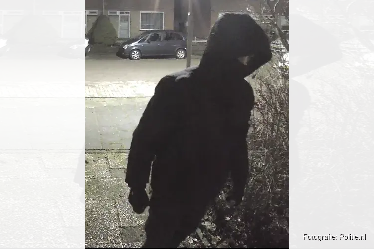 Gezocht: Vernieling woning De Alpen - Emmeloord
