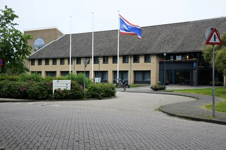 13 sollicitanten voor burgemeestersambt Urk