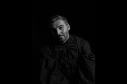 Operazanger Igor Popov brengt betoverend concert ‘Chiaroscuro’ in Almere