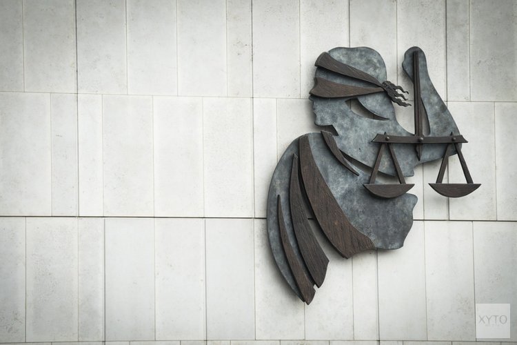 Handel in persoonsgegevens van buitencategorie voor rechter: OM eist tot vier jaar cel