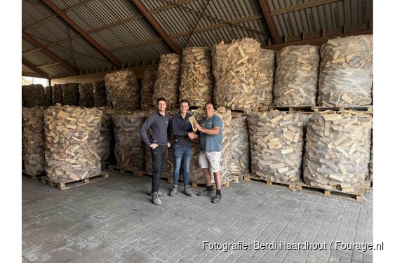 Fourage.nl neemt Berdi Haardhout over en breidt thuisbezorging van haardhout uit door heel Nederland